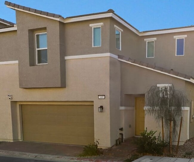 Building Photo - 2695 Tangerine Cloud Ave