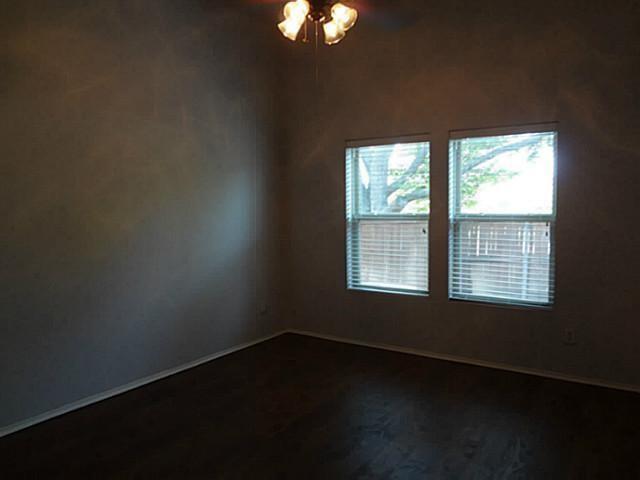 Building Photo - 1183 Sophia St