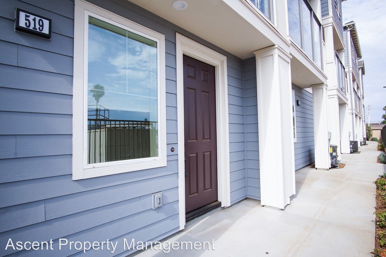 Primary Photo - 2 br, 2.5 bath House - 519 Sandpiper Way