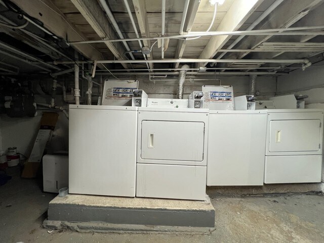 Foto del edificio - 5901 W Giddings St