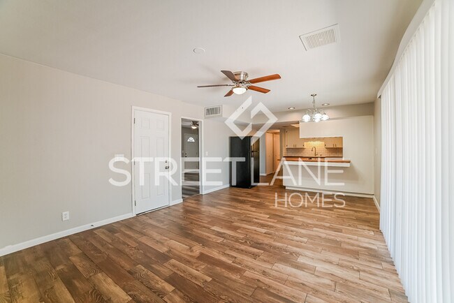 Building Photo - Charming 3 Bedroom in Mesa!