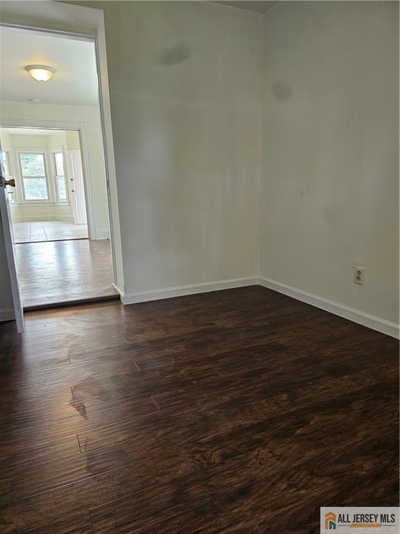 Foto del edificio - 577 Rahway Ave