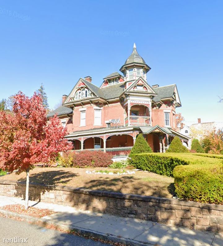 Primary Photo - 1 br, 2 bath House - 1093 Dwight Street