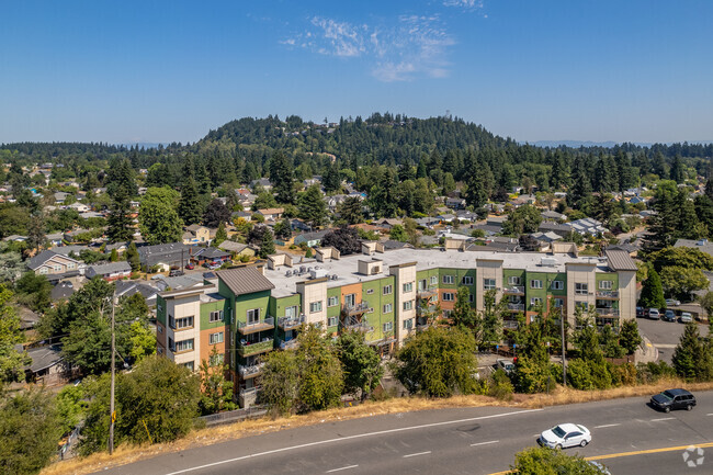 Aerial Photo - Broadway Vantage Apartments