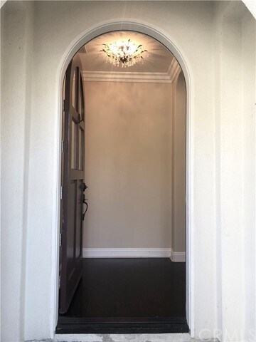 Building Photo - 2 Skywood St