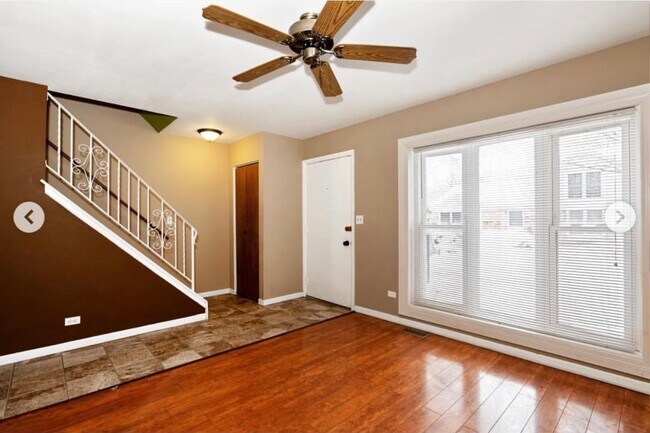 Building Photo - 3062 Kingston Ct