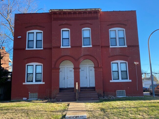 Foto del edificio - 6726 Virginia Ave
