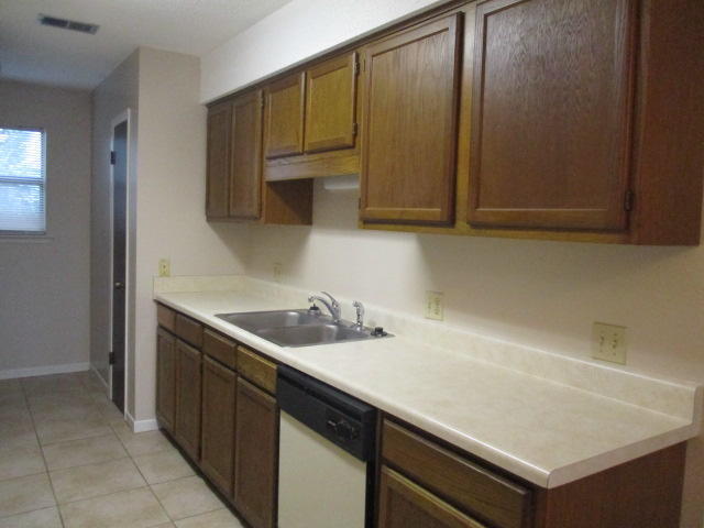 Foto del edificio - 206 Ann Cir