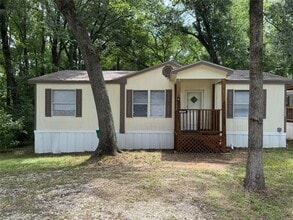 Building Photo - 15240 Paradise Cove Dr