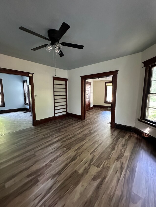 Living Room View - 750 8th St