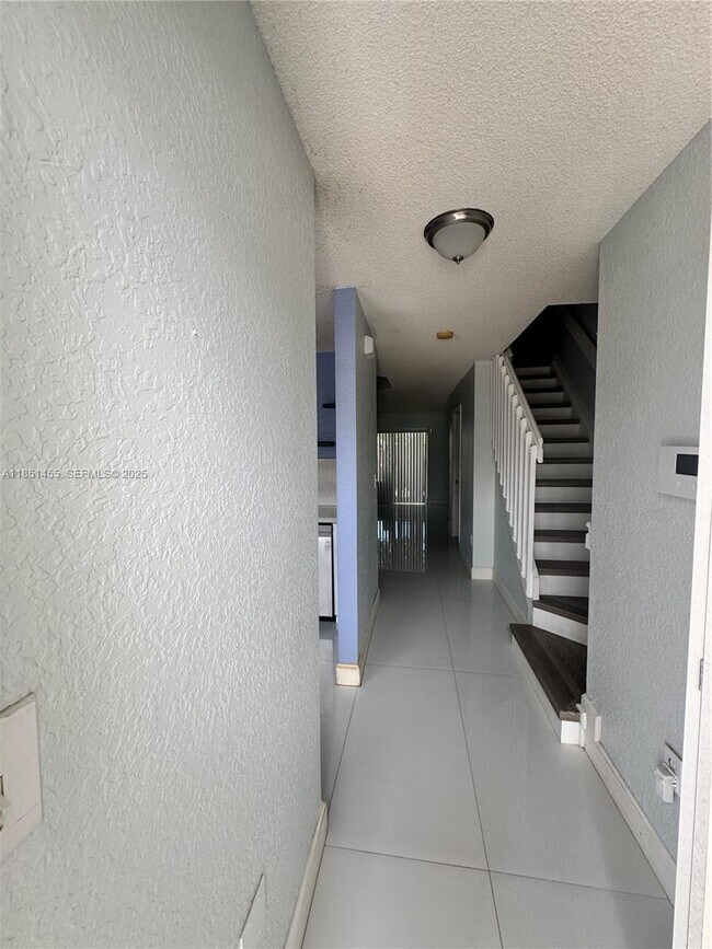 Foto del edificio - 14059 SW 120th Ct