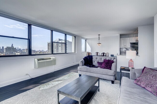 Building Photo - 2700 N Hampden Ct