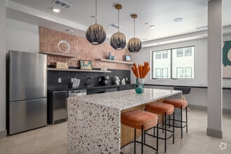 Interior Photo - UNITI Montrose