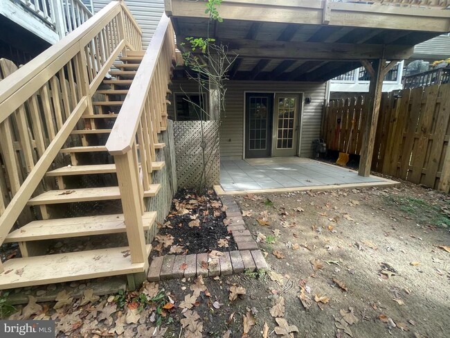 Building Photo - 9612 Dominion Forest Cir
