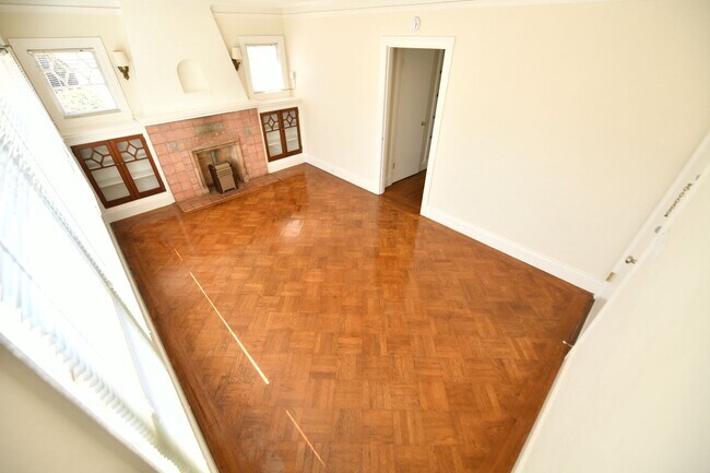 Foto del edificio - 324 49th St