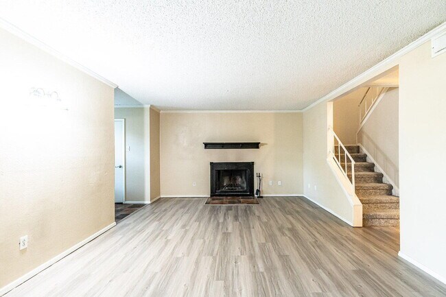Building Photo - 4737 48th St