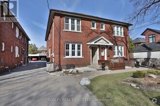 Building Photo - 18 Preston Pl