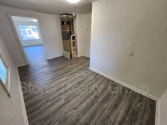 Photo - 2117 Cleveland Ave Apartment