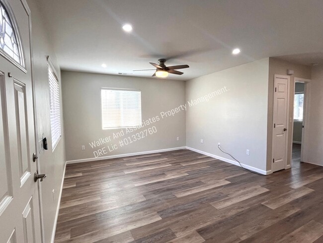 Building Photo - 1506 Jeffrey Ct