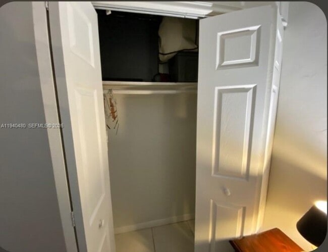 Foto del edificio - 1715 NW 13th St