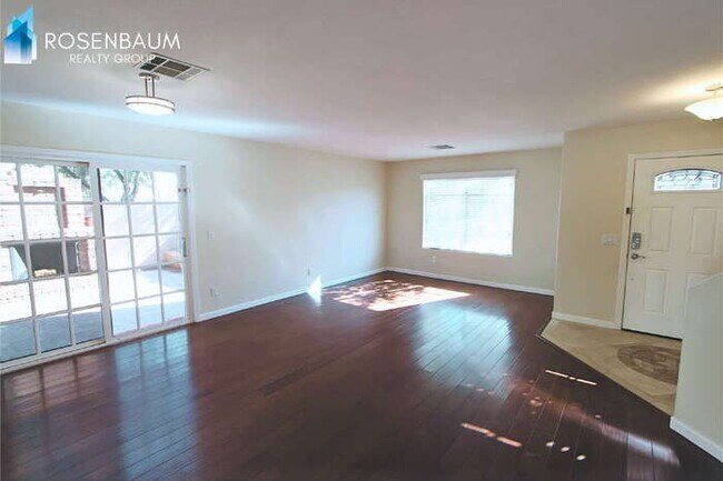 Foto del edificio - 1250 S Palm St