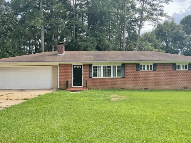 Building Photo - 728 Birchwood Ln SW