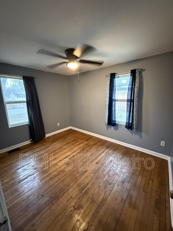 Foto del edificio - 10365 Lord Dr