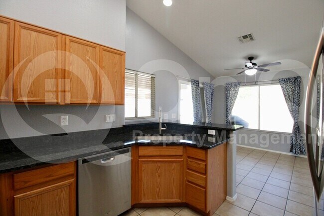 Foto del edificio - 20986 N 84th Dr
