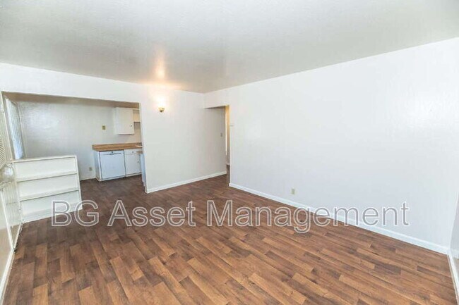 Photo - 1932 Ethan Way Apartment