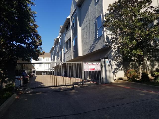 Building Photo - 4104 N Hall St
