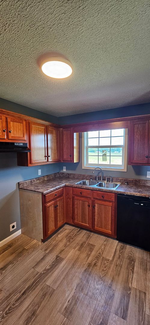 Foto del edificio - Spacious Home for Rent!