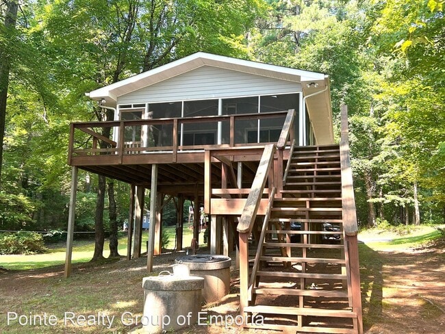 Building Photo - 2 br, 1 bath House - 697 Pigeon Path
