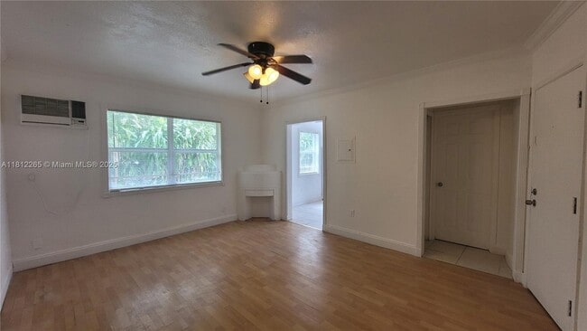 Foto del edificio - 7636 Abbott Ave