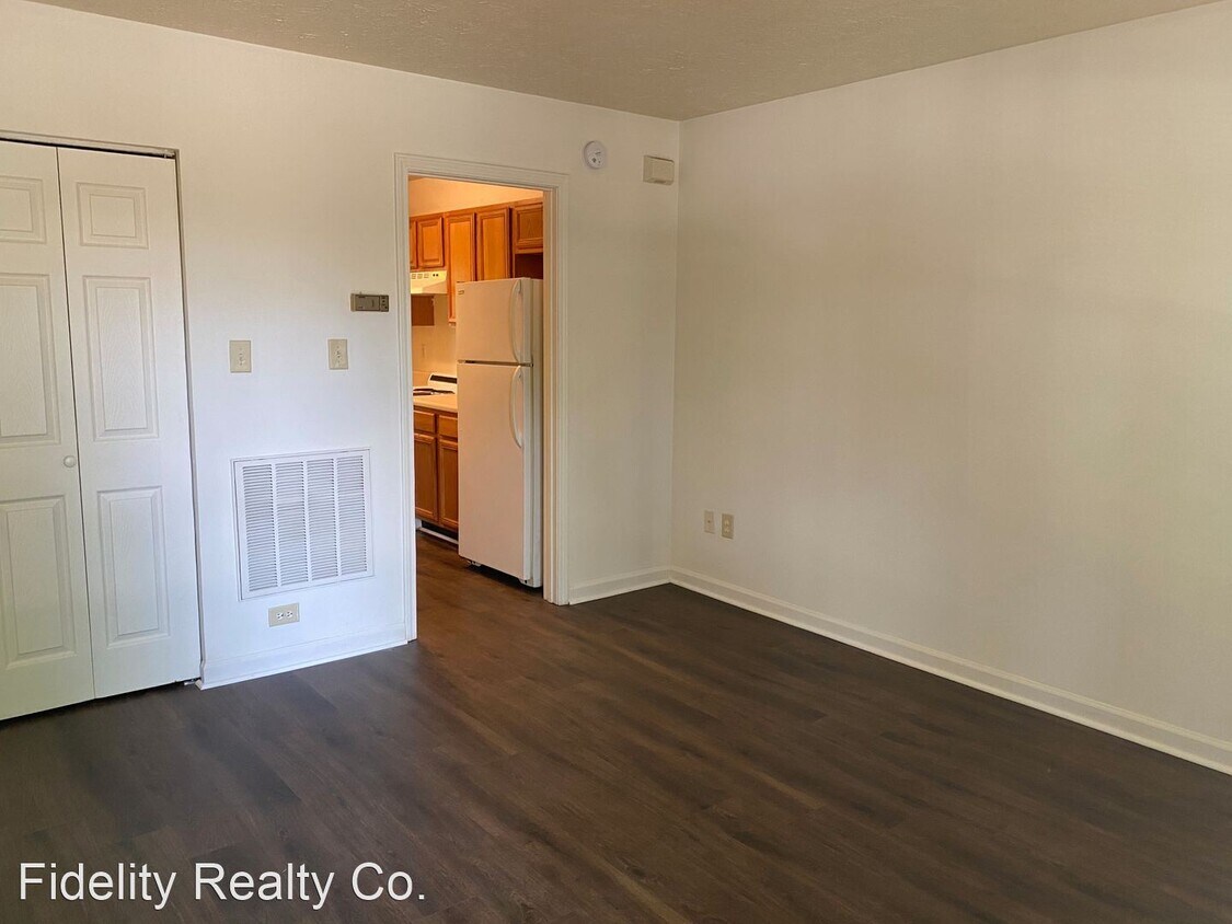 Foto principal - 2200 Spring Garden St