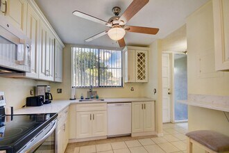 Building Photo - 4815 Esedra Ct