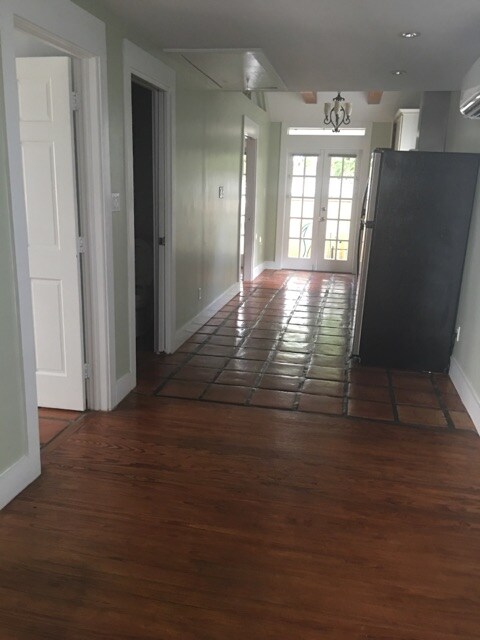 Building Photo - 626 Olivia St