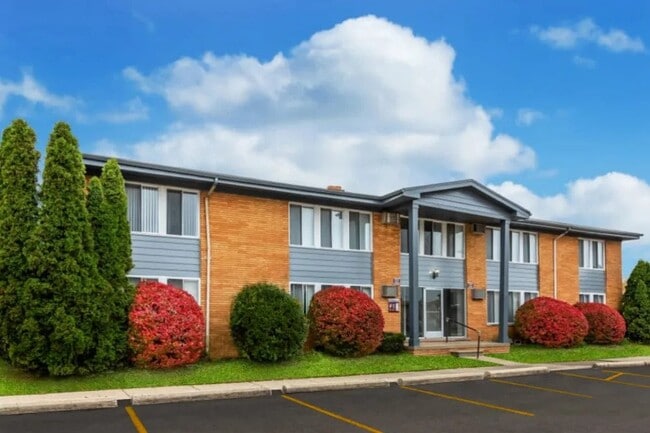 Apartments for Rent under $1,000 in Roseville MI