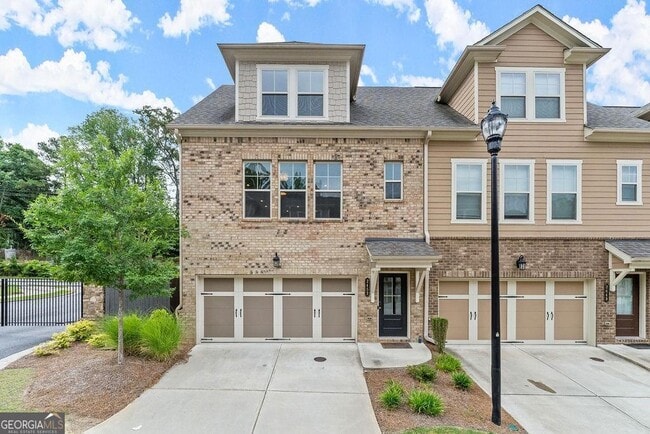 Building Photo - 2452 Coosa Vly