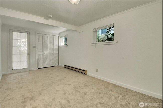 Building Photo - 9118 Linden Ave N