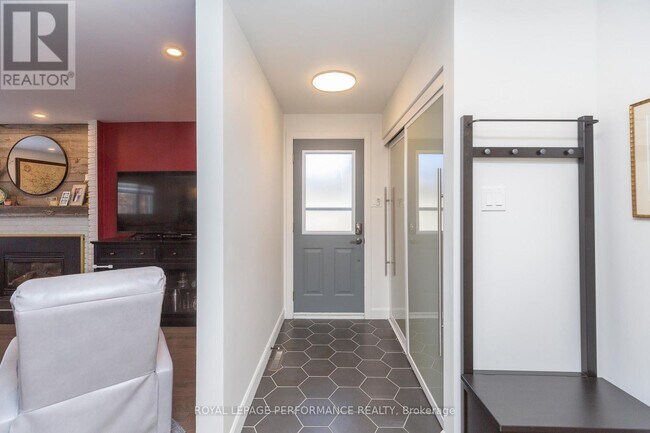 Photo du bâtiment - 2018 Quincy Ave