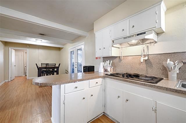 Building Photo - 7505 Deaver Dr