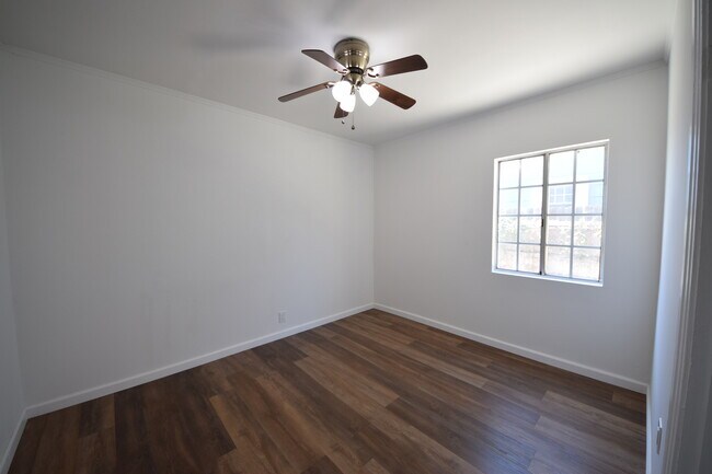 Foto del edificio - 3300 Bellevue Ave
