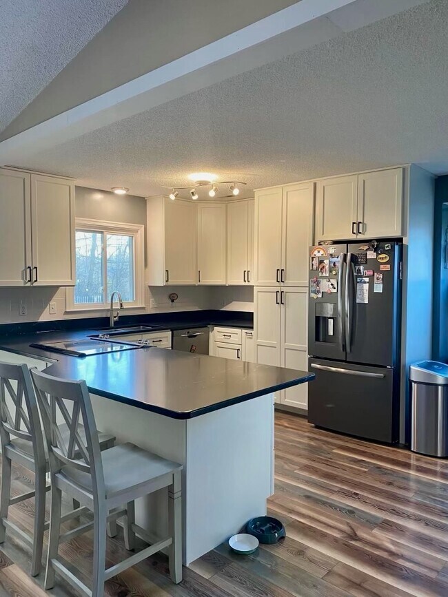 Foto del edificio - 49 Southchase Dr