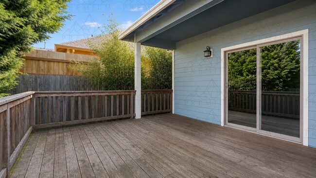Foto del edificio - Beautiful 3 bedroom 2 bath home!