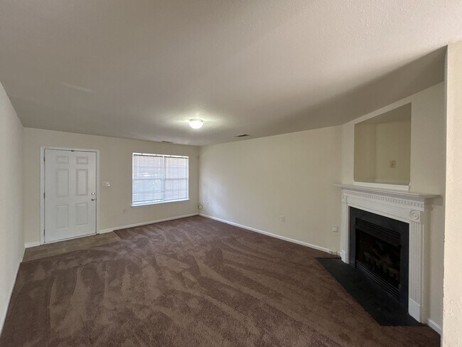 Building Photo - 1213 Jordans Pond Ln