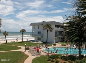 Building Photo - 815 Ocean Shore Blvd