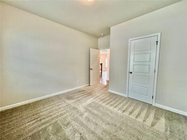 Building Photo - 1702 Dover Creek Ln