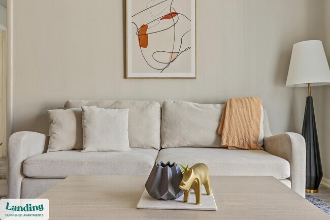 Foto del edificio - 934 Garden Walk Blvd