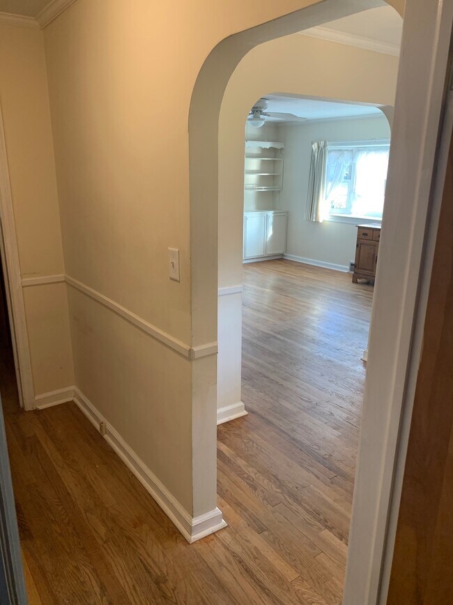 15 Central Ave, Pitman, NJ 08071 House Rental in Pitman, NJ