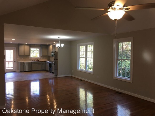 Building Photo - 3 br, 2 bath House - 202 Ridge Road